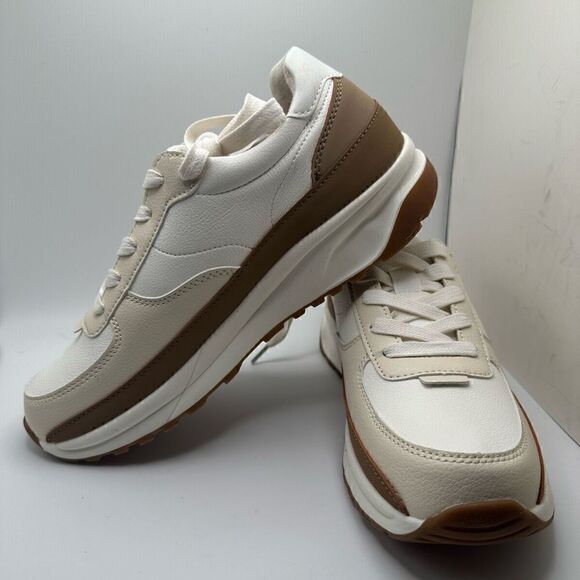 CUSHIONAIRE Women's lace up Sneaker +Comfort Foam 8.5 WHITE/TAN - Picture 7 of 7